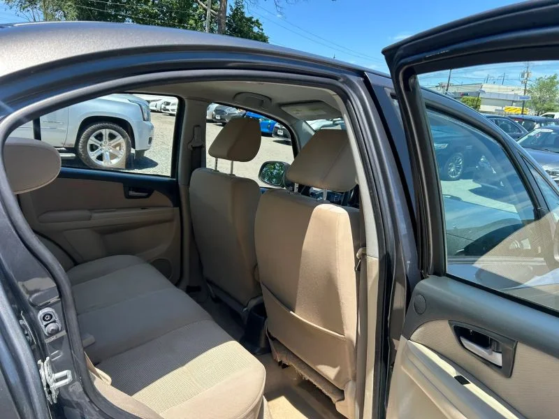 Used 2012 Gray Suzuki LE Sedan 4D image 24