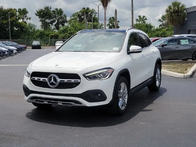Used 2022 White Mercedes-Benz GLA 250 image 32