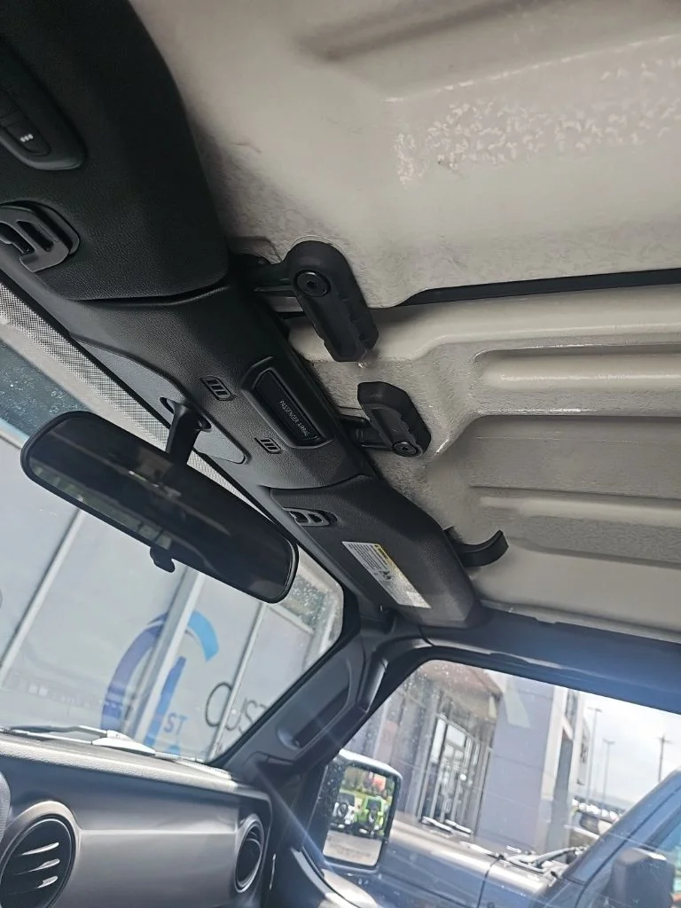 Used 2021 Green Jeep Unlimited Sport S image 16