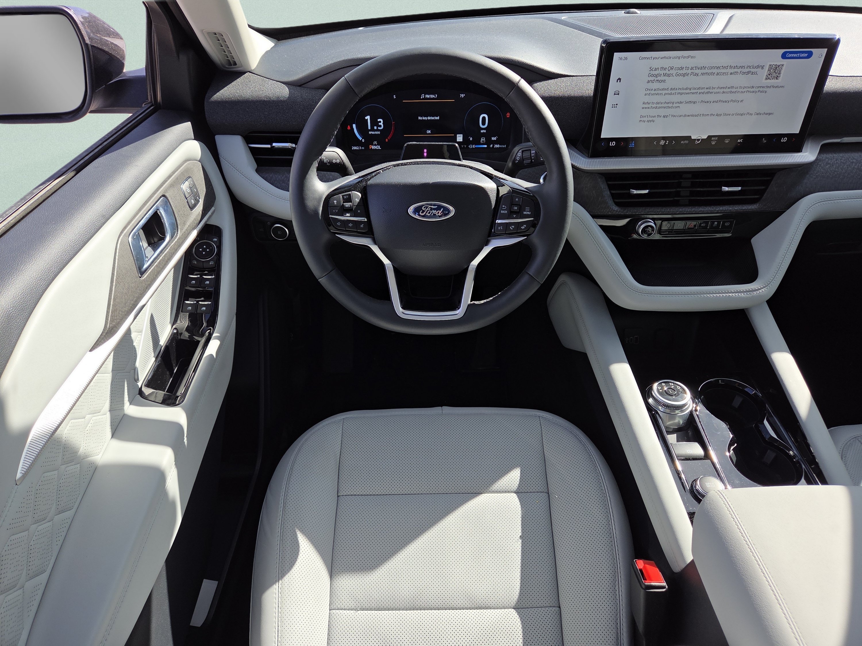 Used 2026 White Metallic Ford Platinum image 4