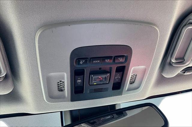 Certified Used 2023 WIND CHILL PEARL* Toyota  image 32