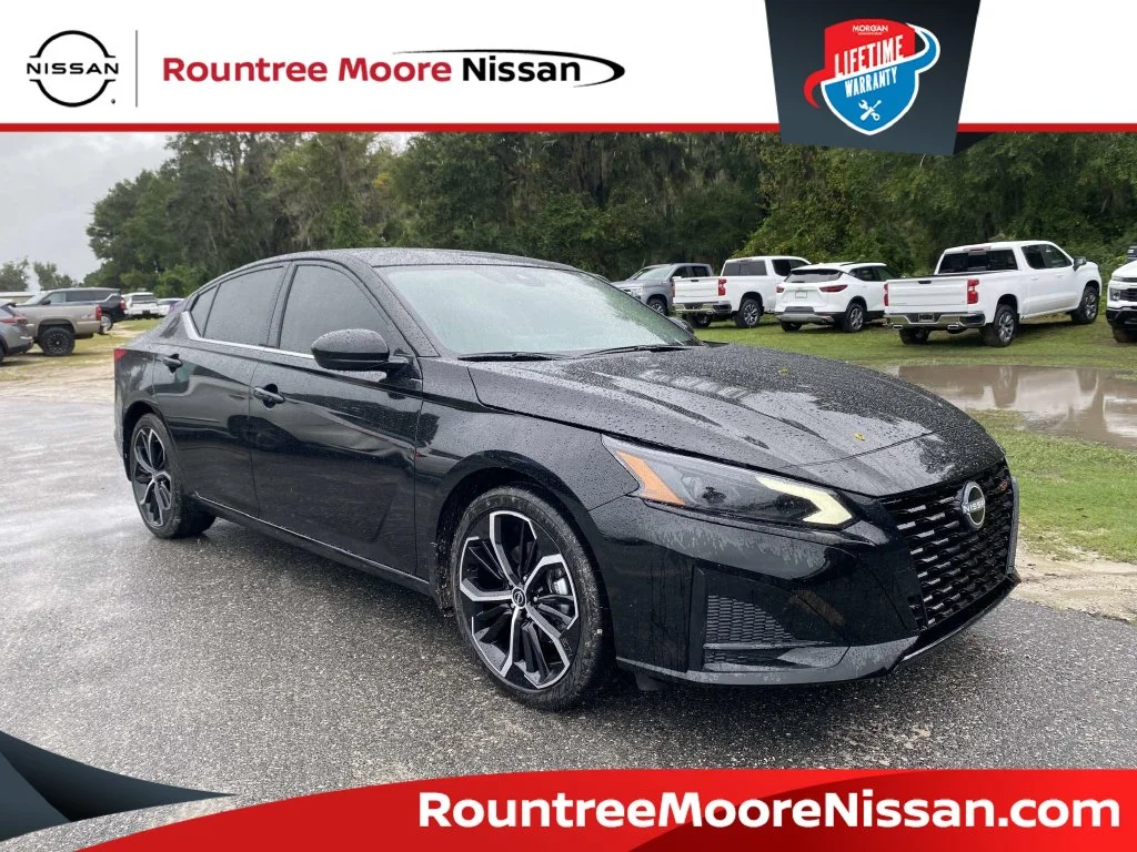 2026 Nissan Altima SR
