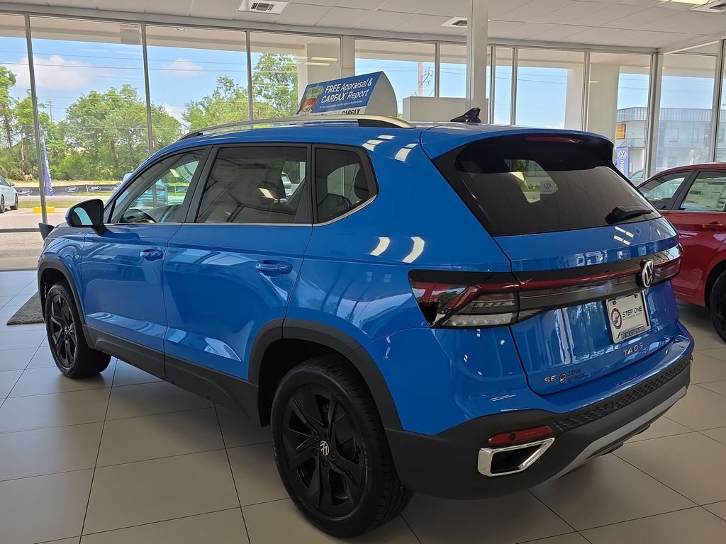 New 2026 Blue Volkswagen 1.5T SE image 4