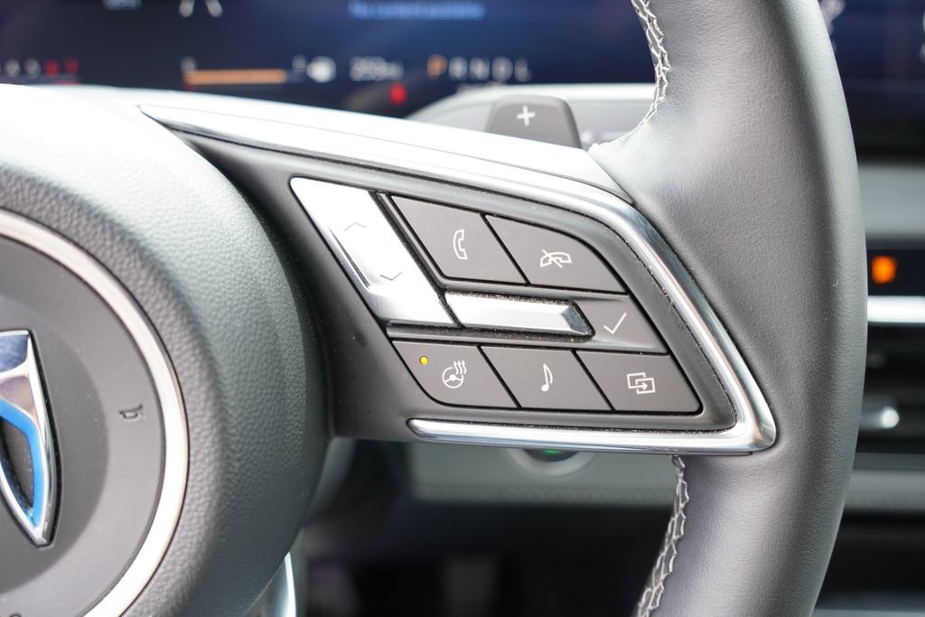 2025 Buick Enclave Preferred - Photo 32