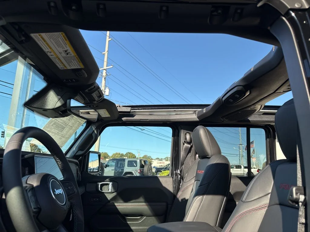 New 2026 Black Clear-Coat Exterior Paint Jeep Rubicon X image 33