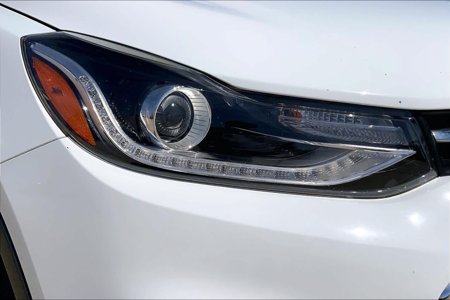 2022 Chevrolet Trax LT - Photo 28