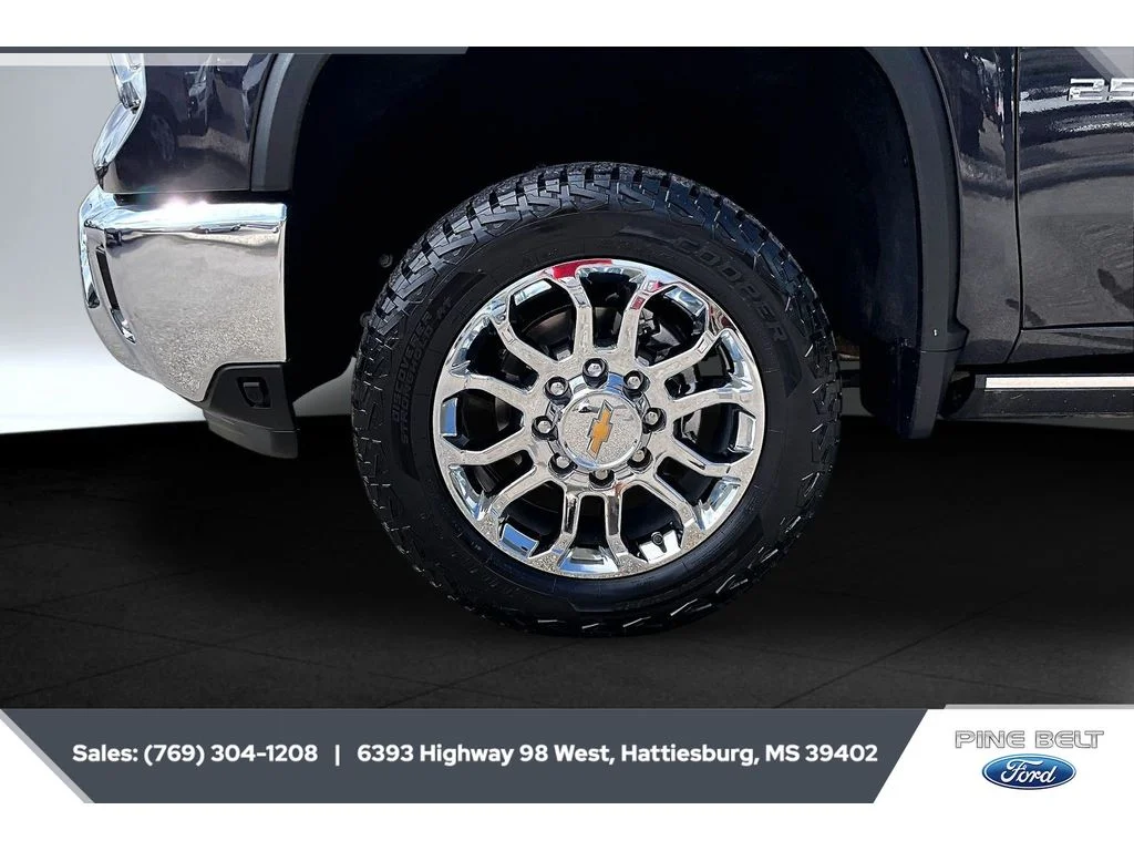 Used 2024 Dark Ash Metallic Chevrolet LTZ image 7
