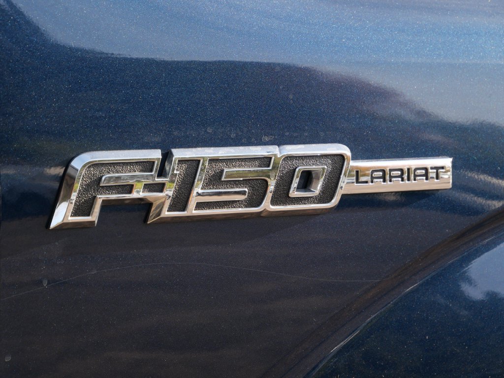 Used 2014 Blue Ford Lariat image 10