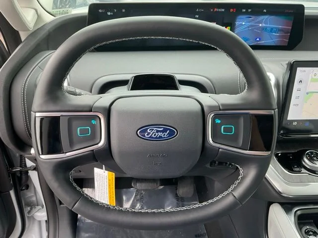 New 2026 Space Silver Metallic Ford MAX Platinum® image 40
