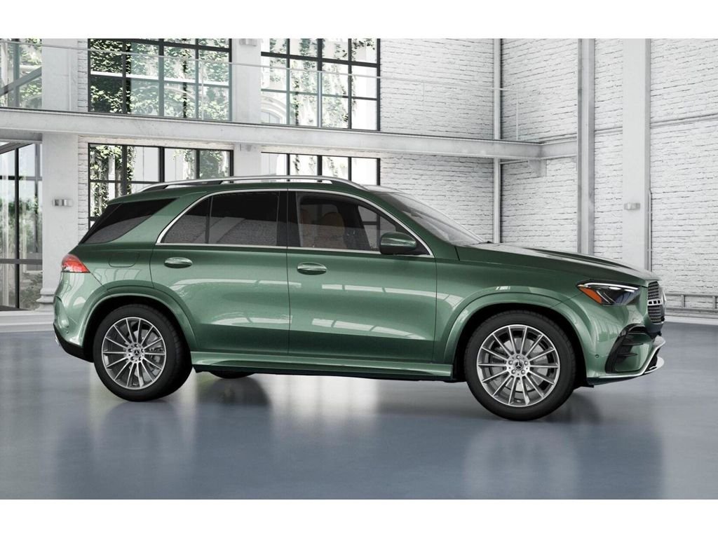 New 2026 MANUFAKTUR Ireland Mid Green Metallic Mercedes-Benz GLE 450 image 14