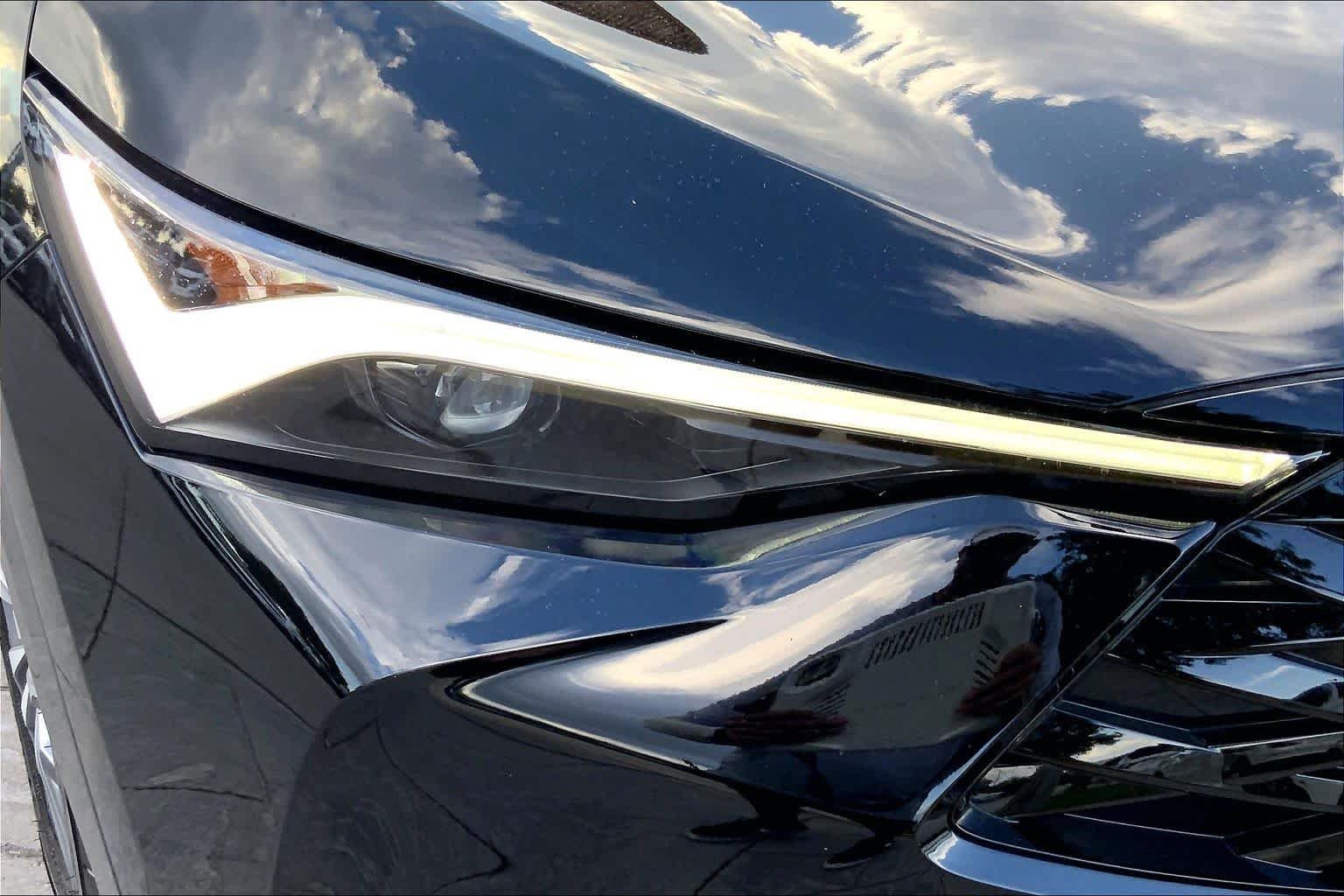 Used 2025 Crystal Black Pearl Acura  image 28