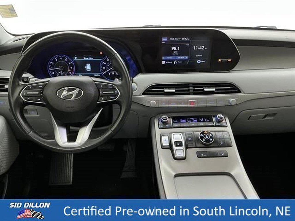 Used 2021 Sierra Burgundy Hyundai SEL image 20