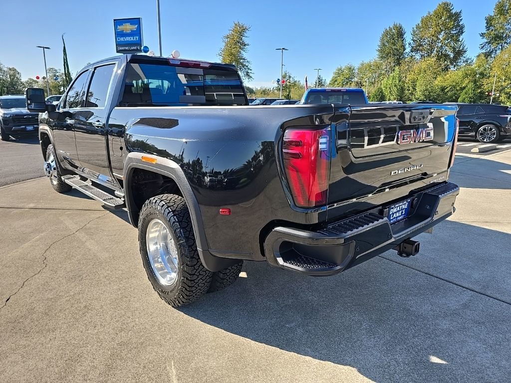 2025 GMC Sierra 3500HD Denali - Photo 3