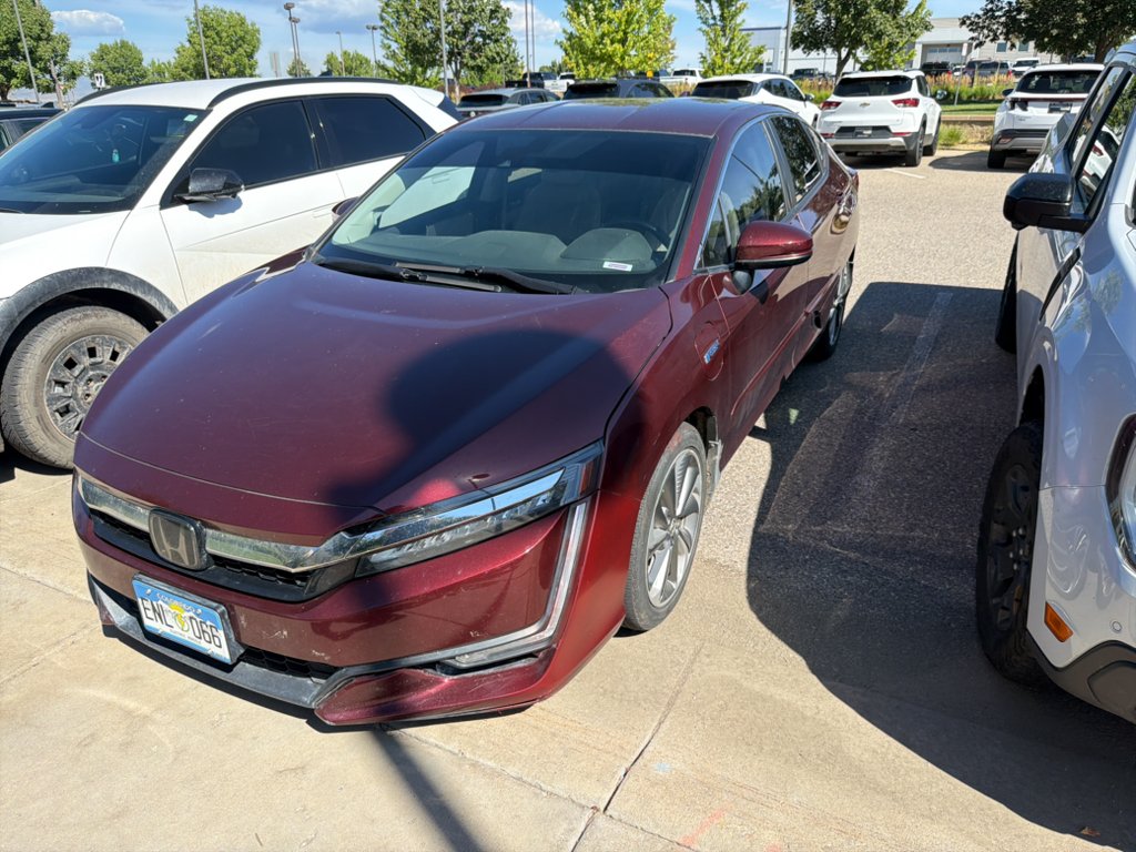 Used 2018 Crimson Pearl Honda Base image 1