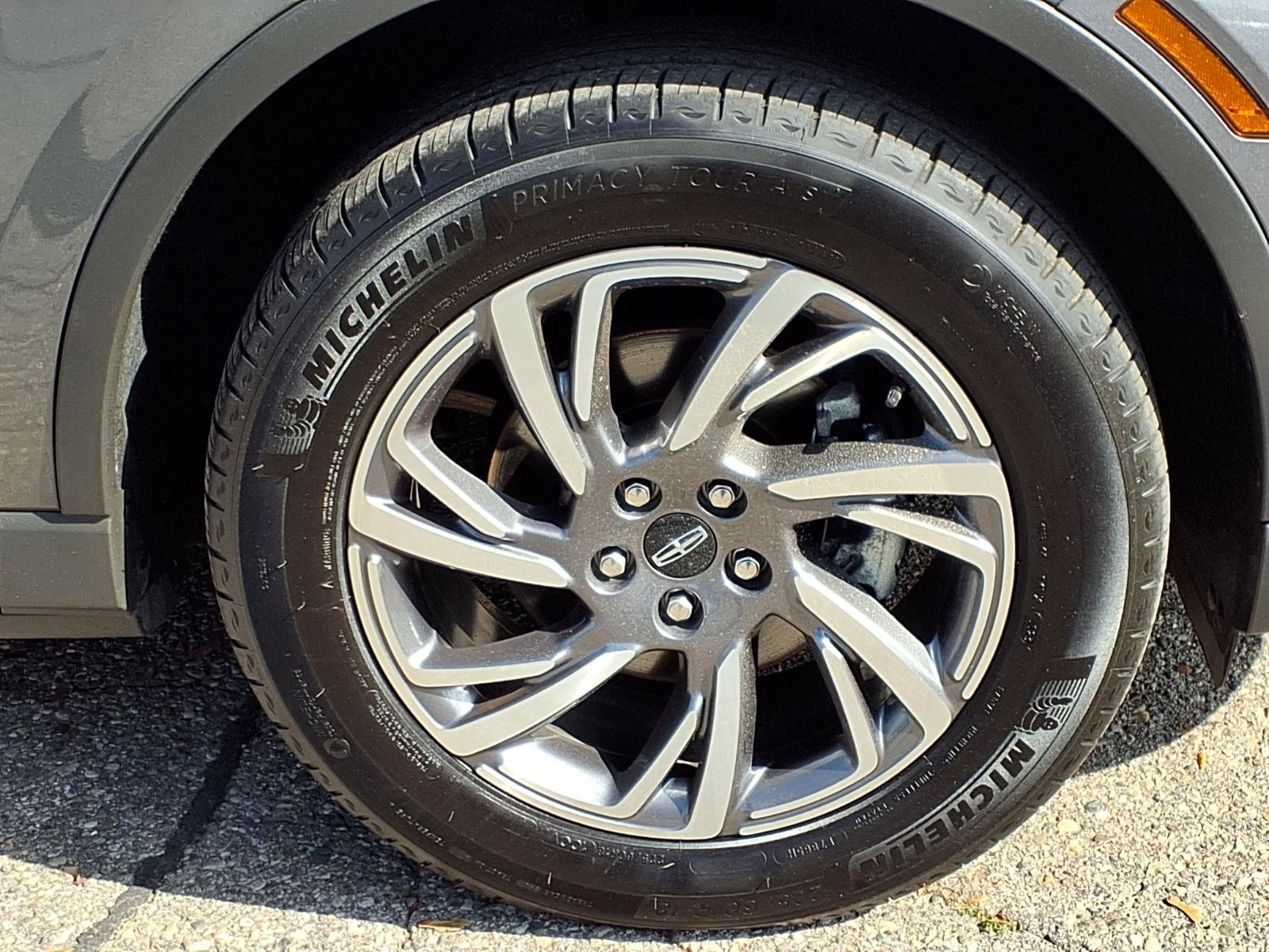 Used 2024 Metallic Lincoln Premiere image 29