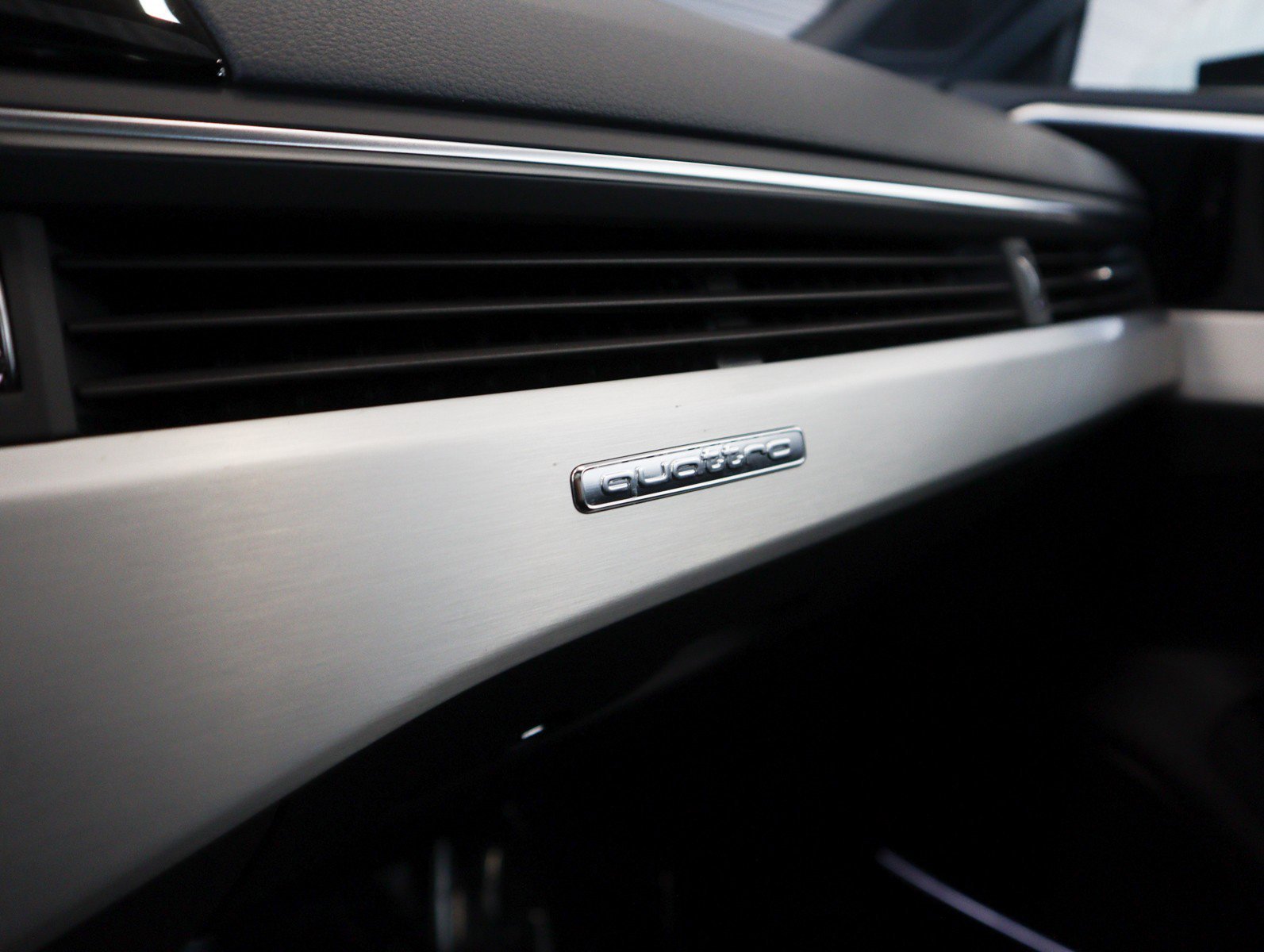Used 2024 Glacier White Metallic Audi S line Premium Plus image 28