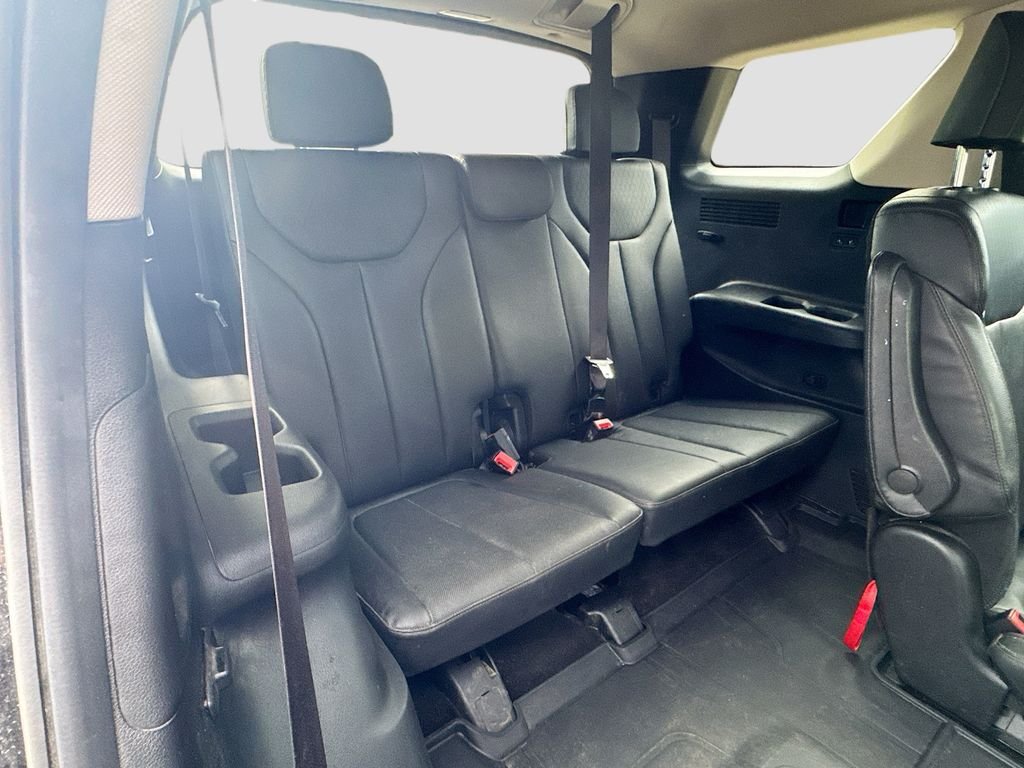 Used 2022 Black Hyundai SEL image 31