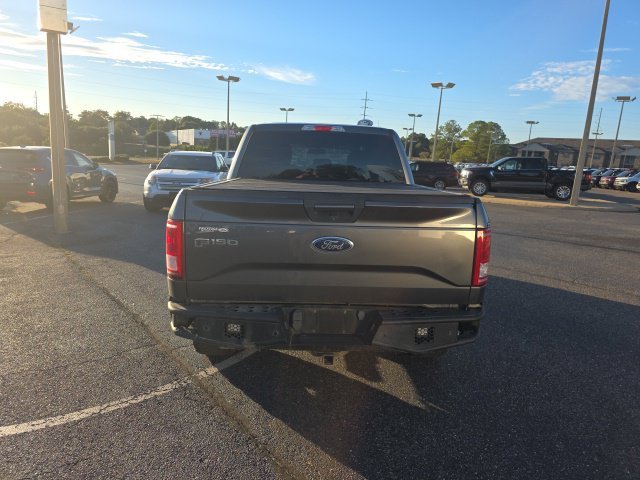 Used 2017 Gray Ford XLT image 4
