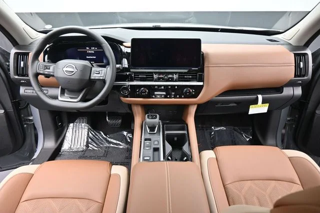 New 2026 Boulder Gray Pearl Nissan Platinum image 28