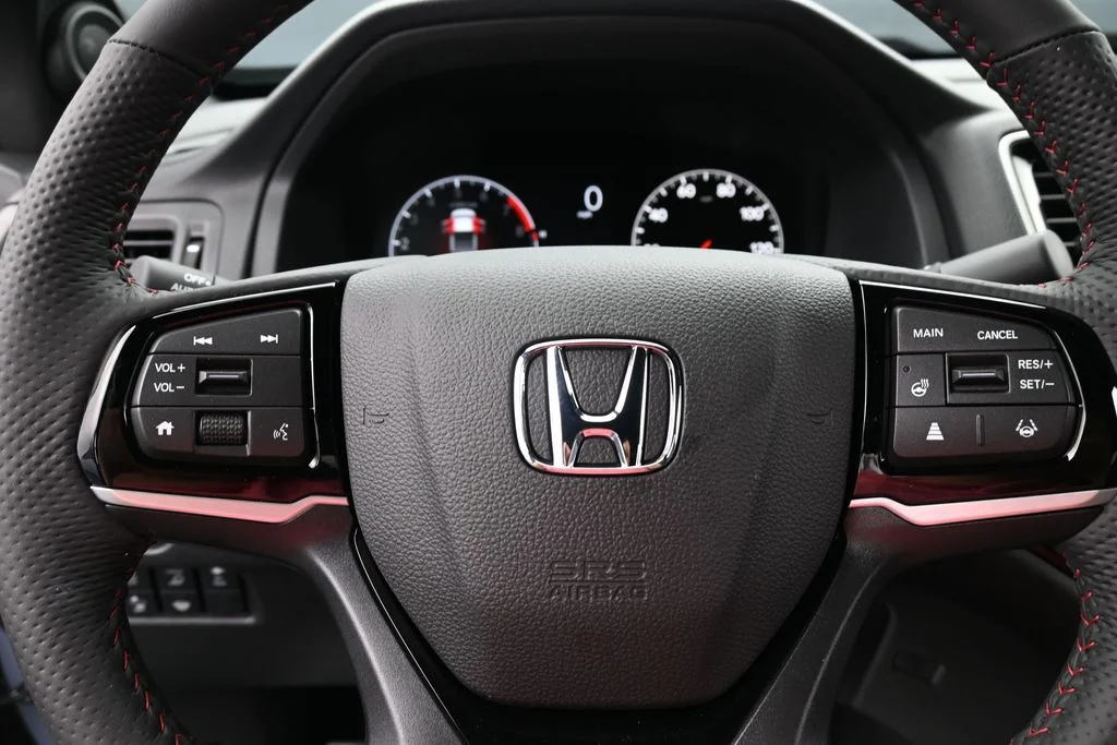 New 2026 Sonic Gray Pearl Honda Black Edition image 18