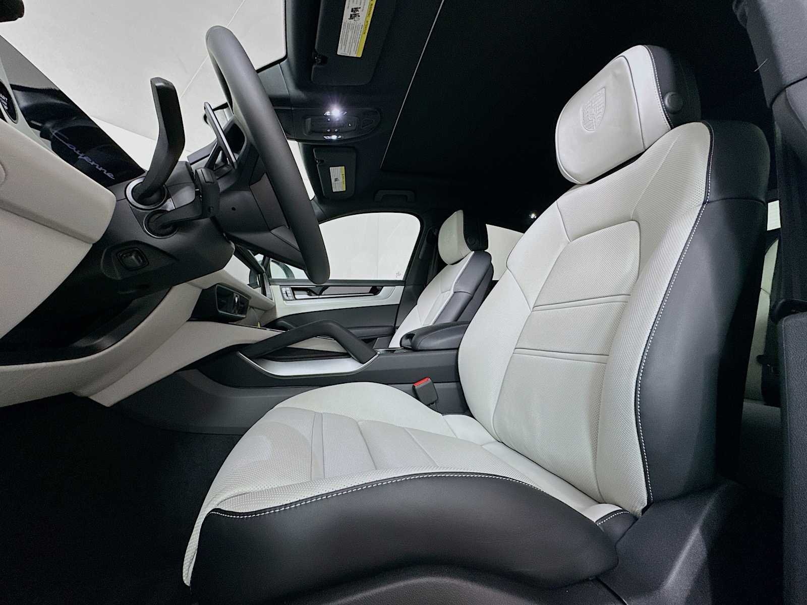 2026 Porsche Cayenne Coup Base - Photo 5