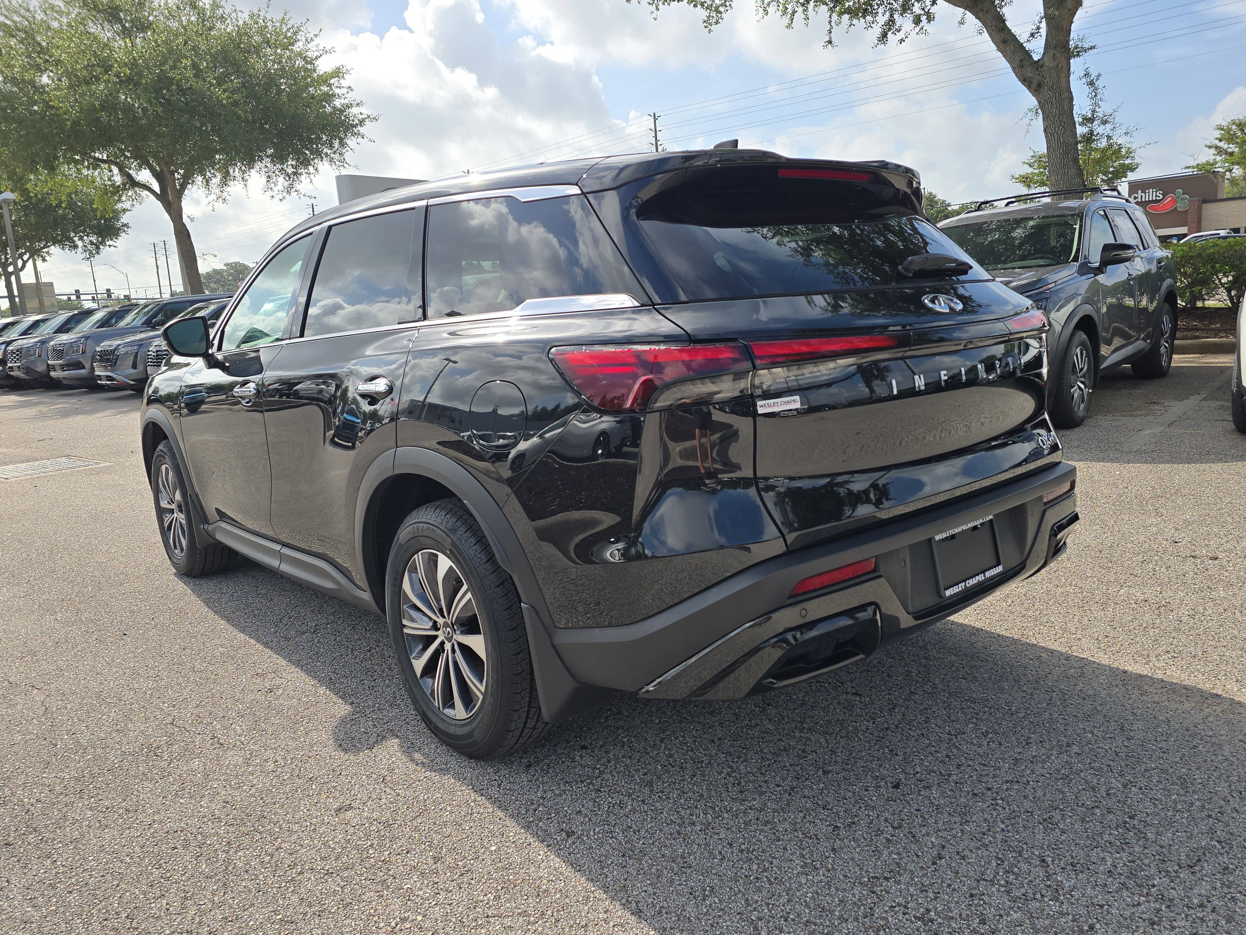 Used 2023 Mineral Black INFINITI PURE image 6