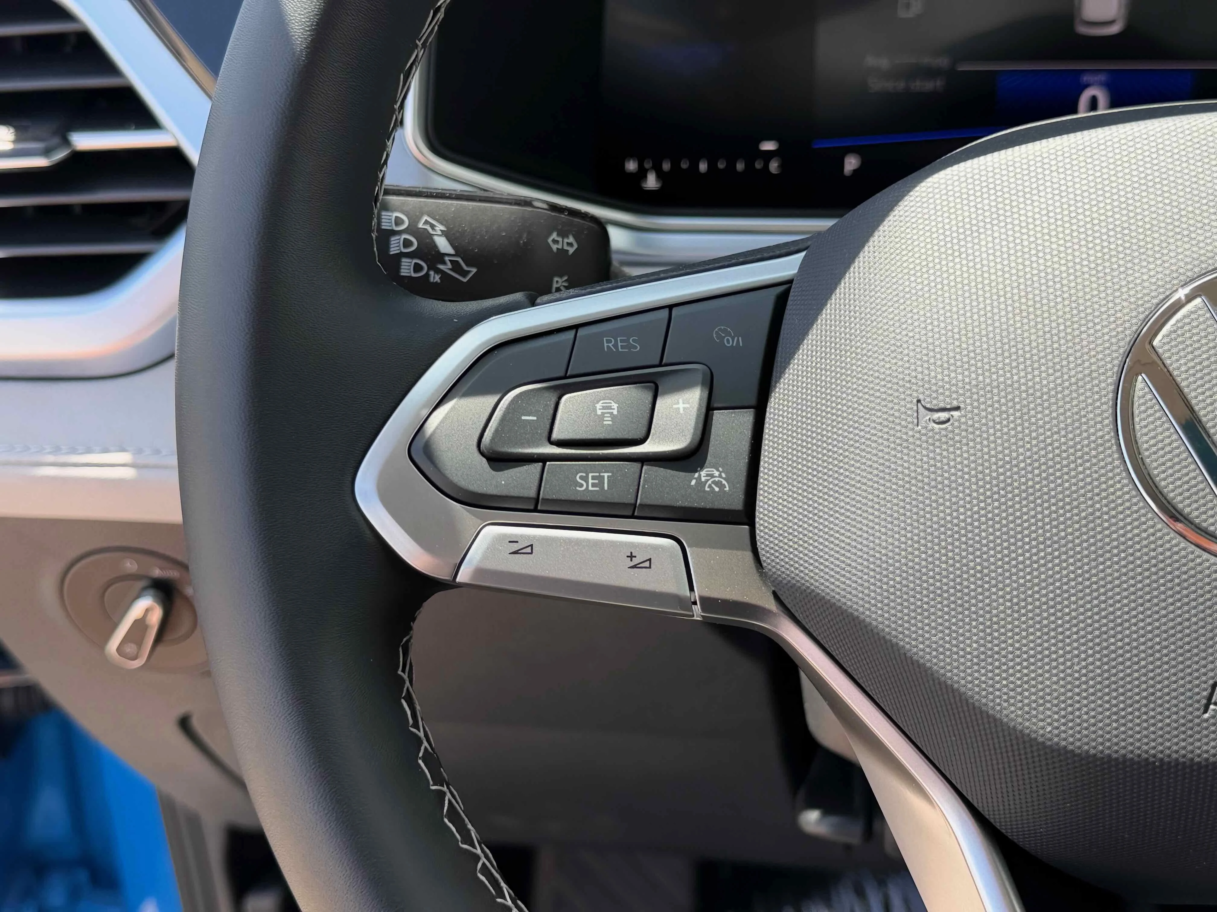 New 2026 Blue Volkswagen SE image 17
