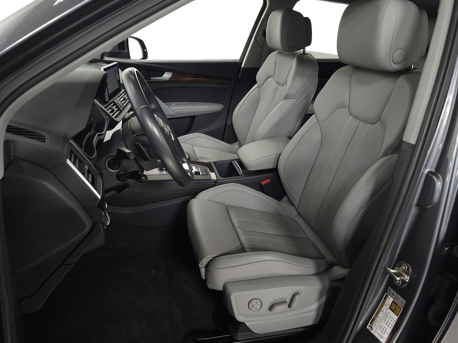 Used 2018 Gray Audi 2.0T quattro Prestige image 17