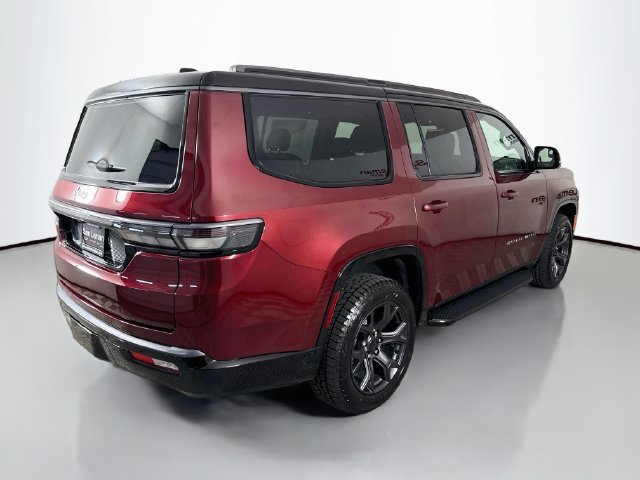 New 2026 Velvet Red Pearl-Coat Exterior Paint Jeep Upland image 7