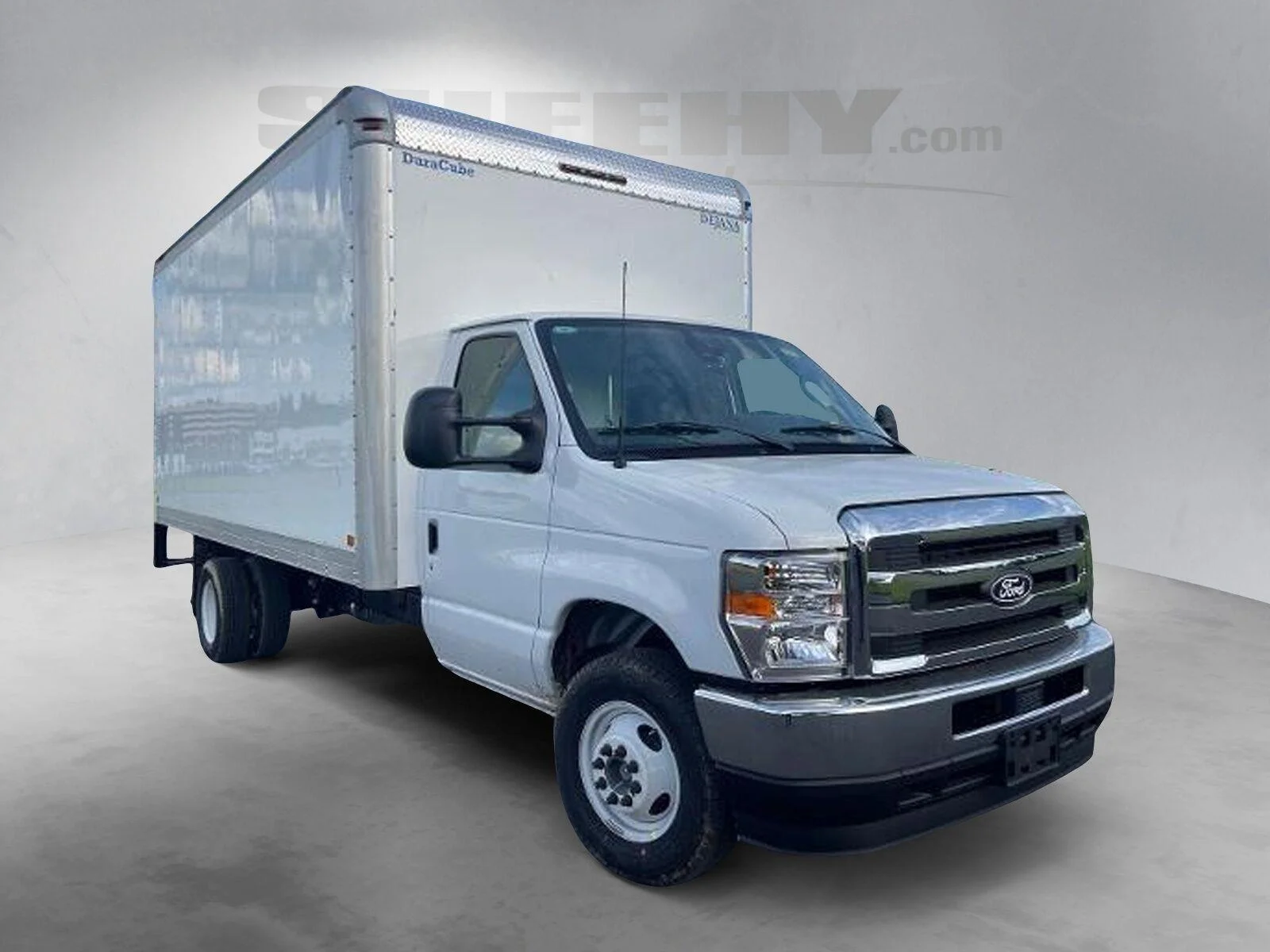 New 2027 Oxford White Ford XL image 2