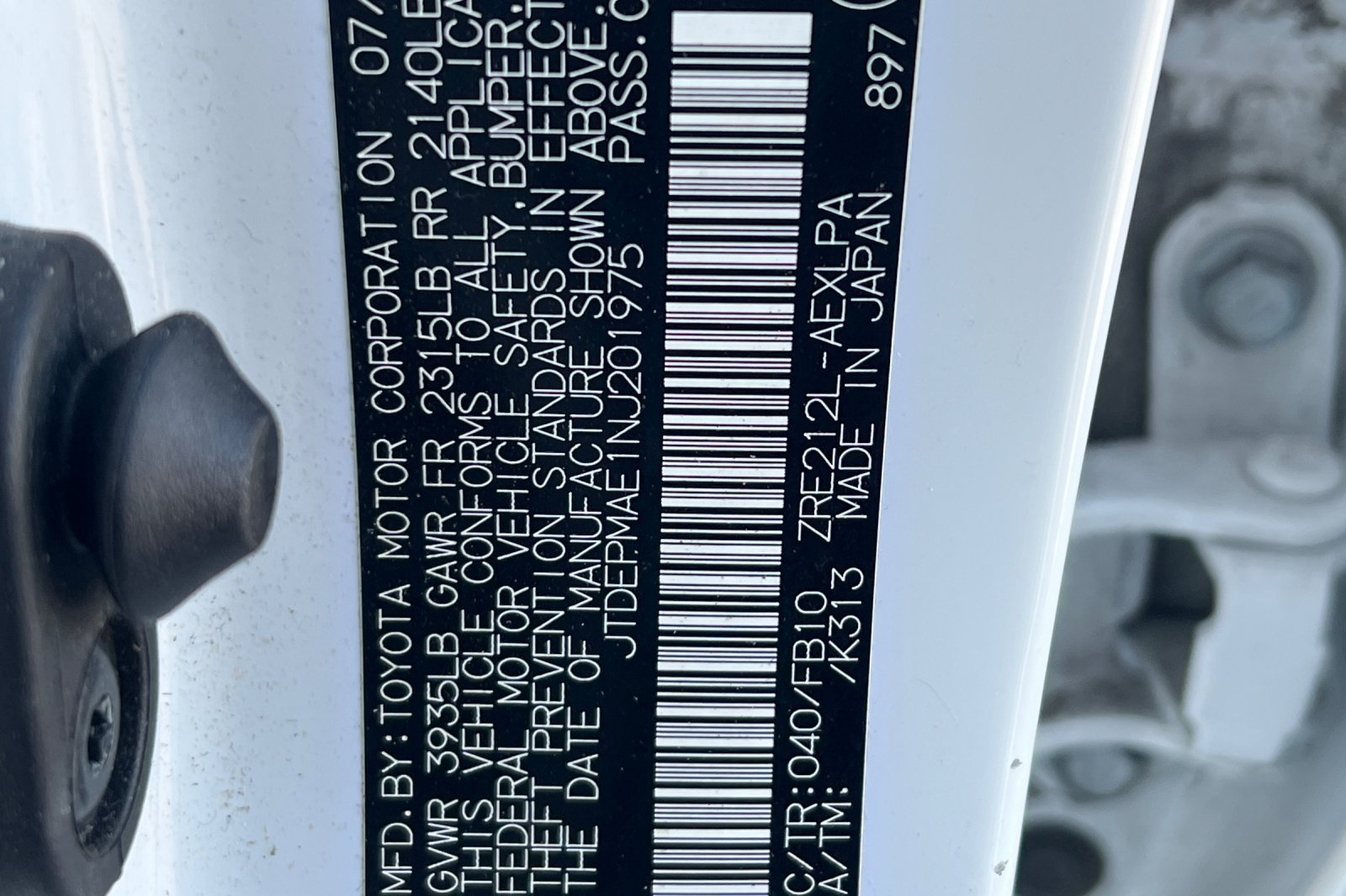 Certified Used 2022 White Toyota LE image 28