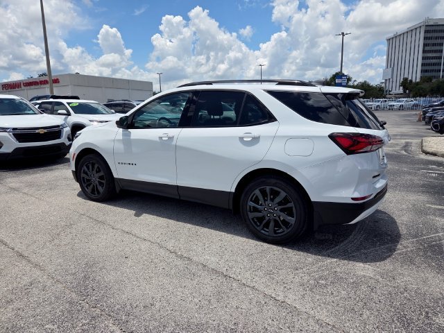 Used 2024 Summit White Chevrolet RS image 10