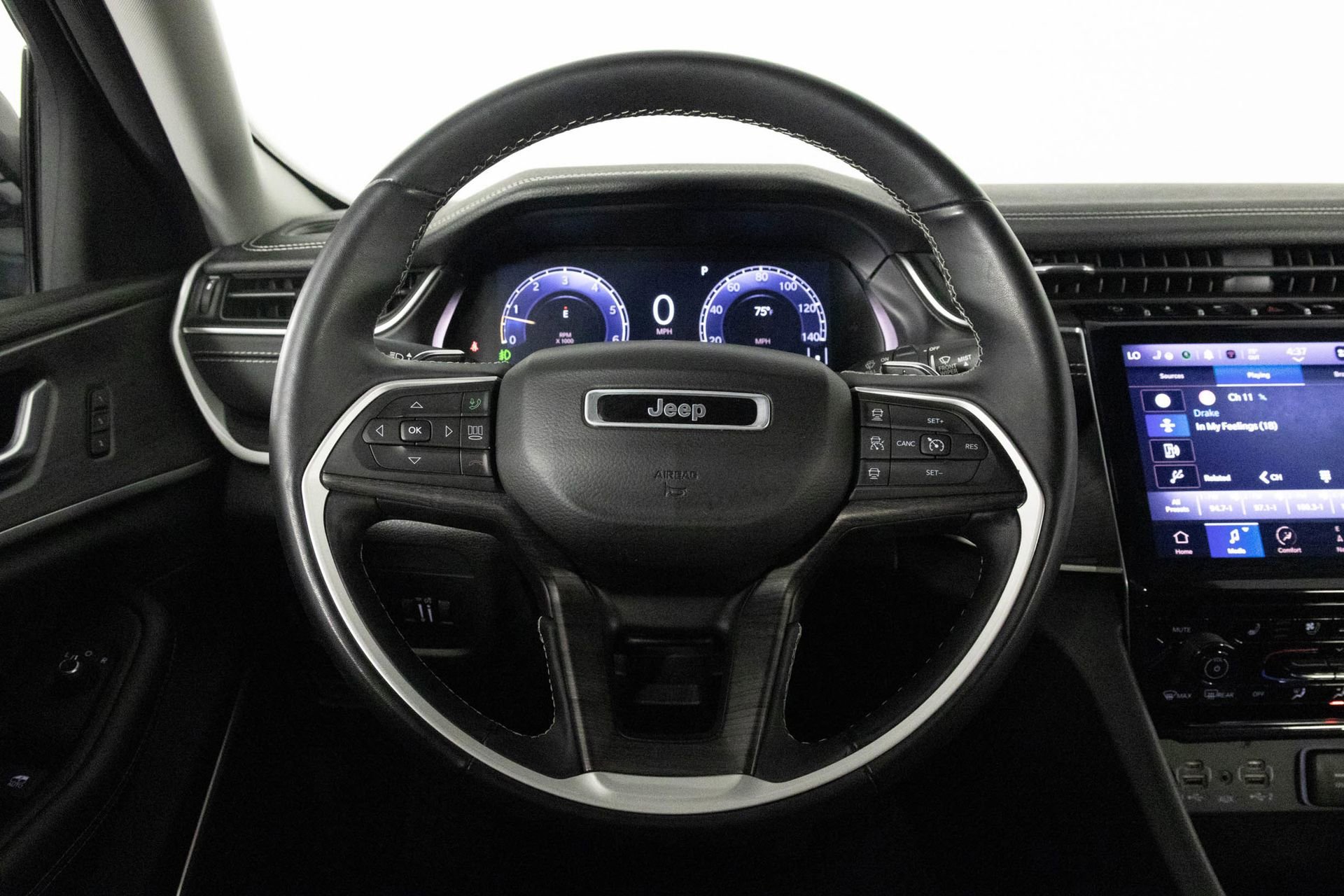 2021 JEEP GRAND CHEROKEE L - Image 25