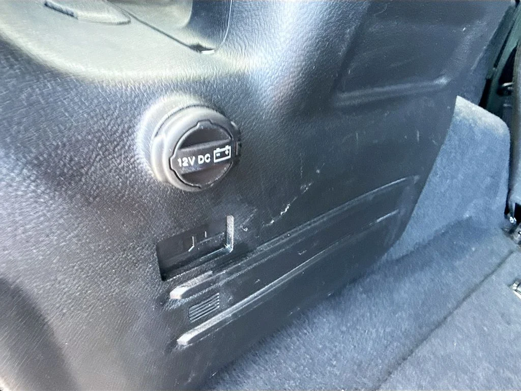 Used 2021 Black Jeep Unlimited Sport Altitude image 31