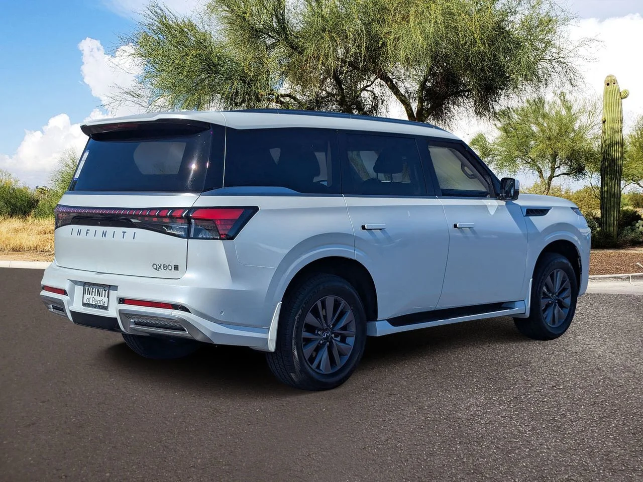 New 2026 RADIANT WHITE INFINITI Pure 4WD image 5