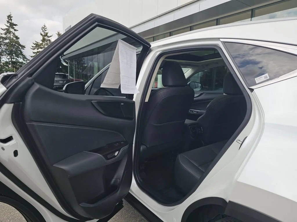 Used 2024  Lexus NX 350 Luxury image 19