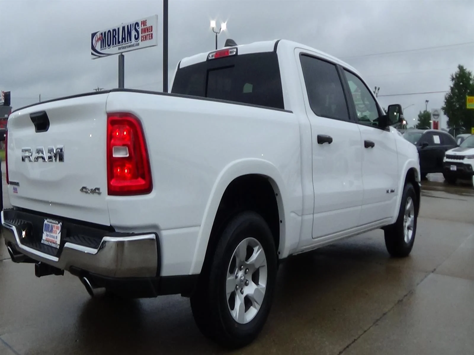 Certified Used 2025 Bright White Clear Coat (pw7) RAM Big Horn image 6