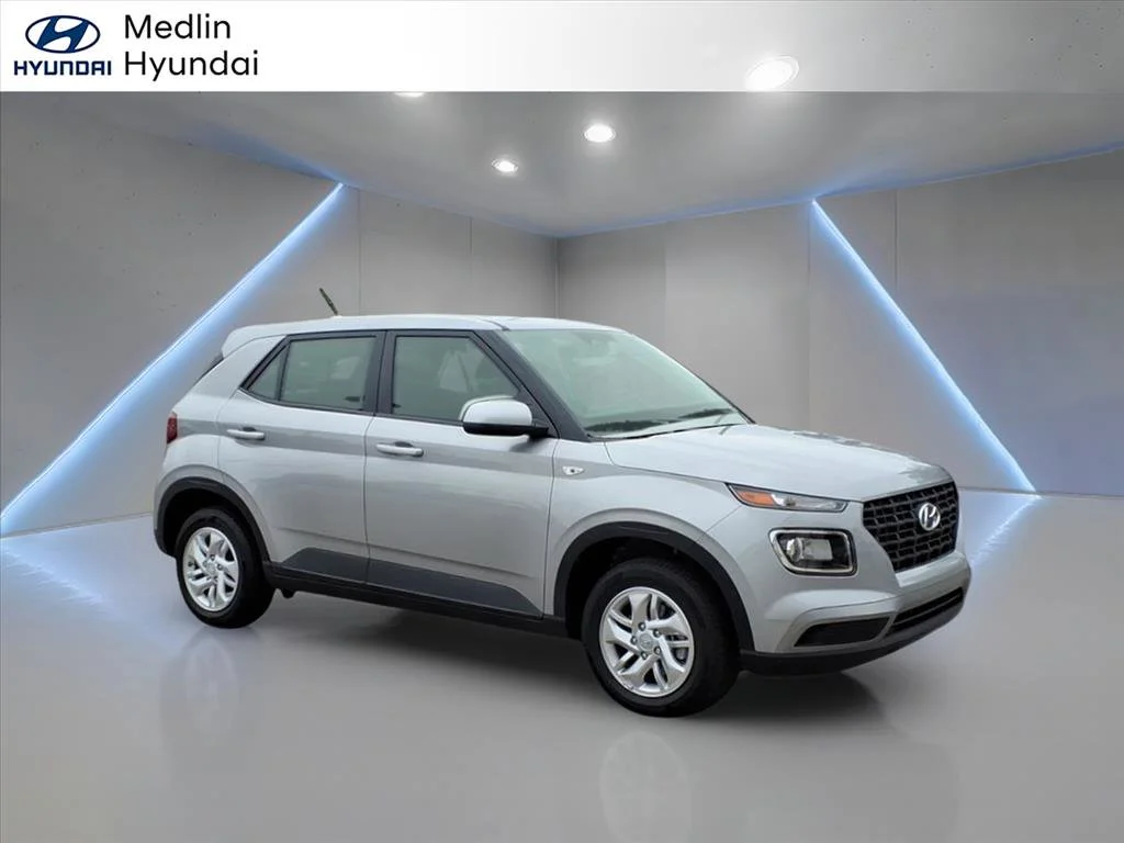 2025 Hyundai Venue SE