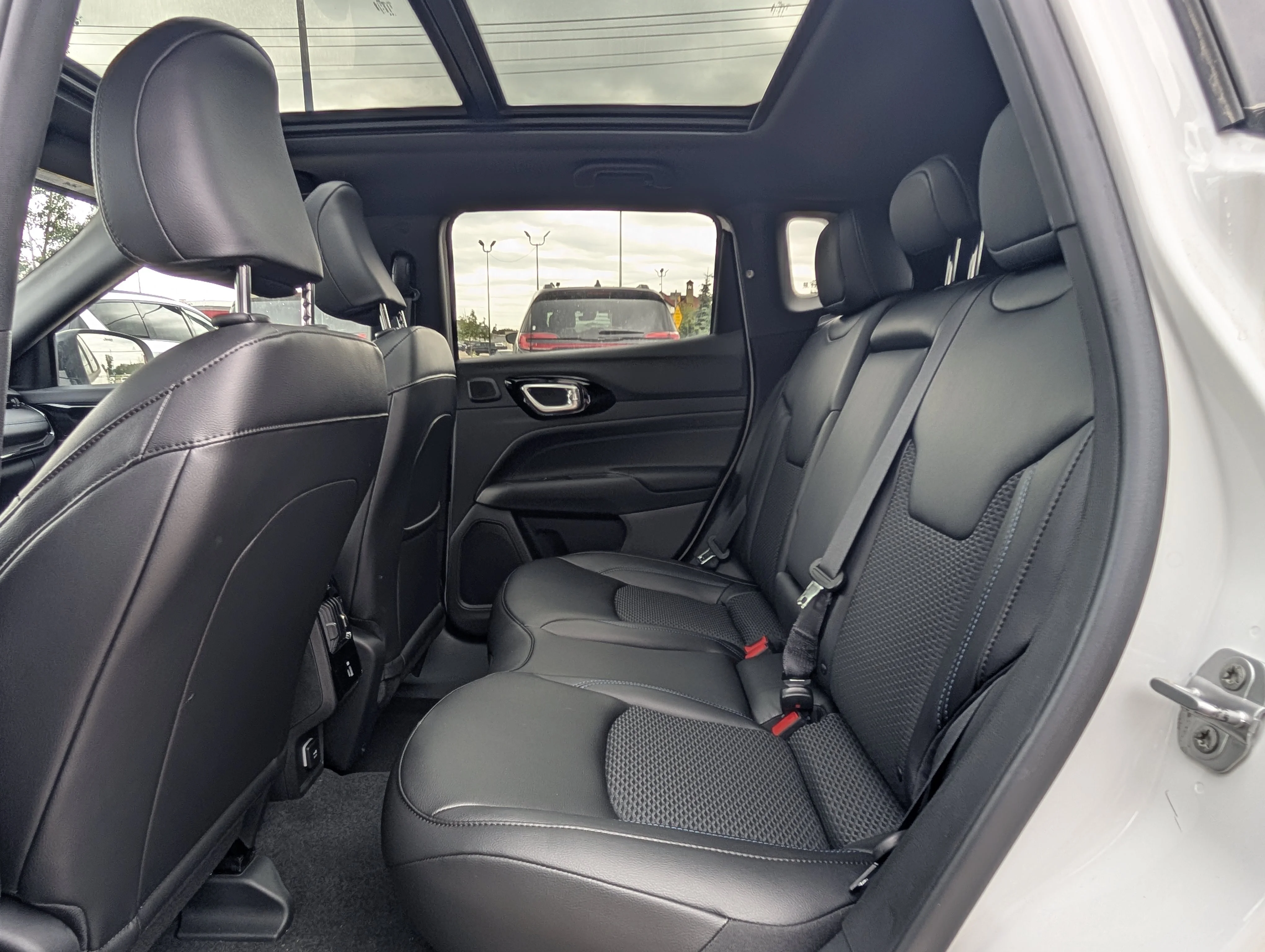 New 2026 Bright White Jeep North image 20