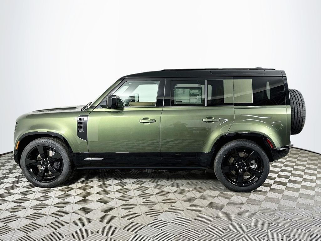 New 2026 Woolstone Green LAND ROVER X-Dynamic SE image 8