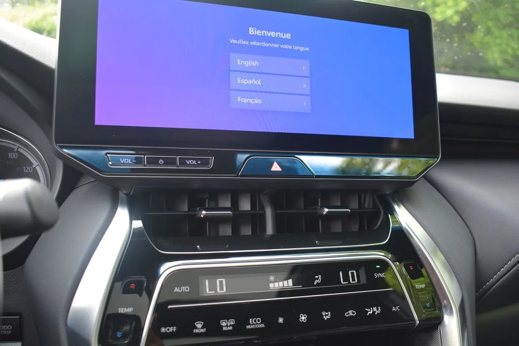2023 Toyota Venza Nightshade - Photo 17