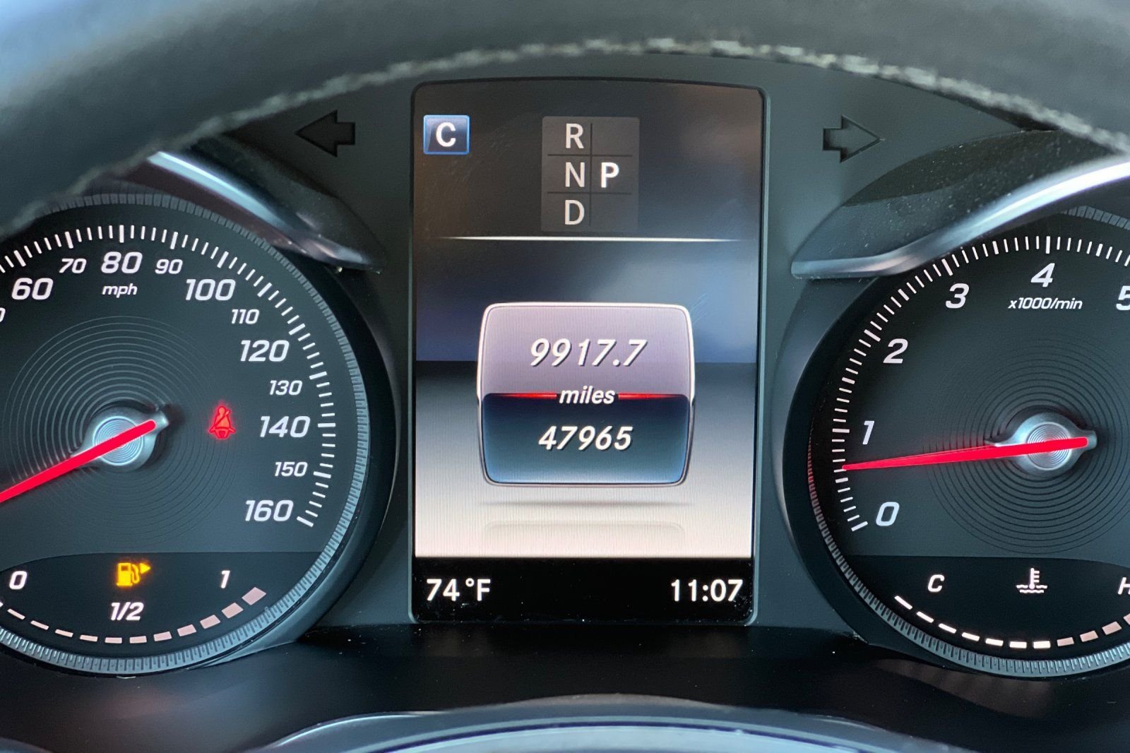 Used 2019  Mercedes-Benz 300 image 32