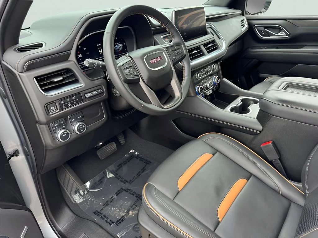 Used 2023 Sterling Metallic GMC AT4 image 11