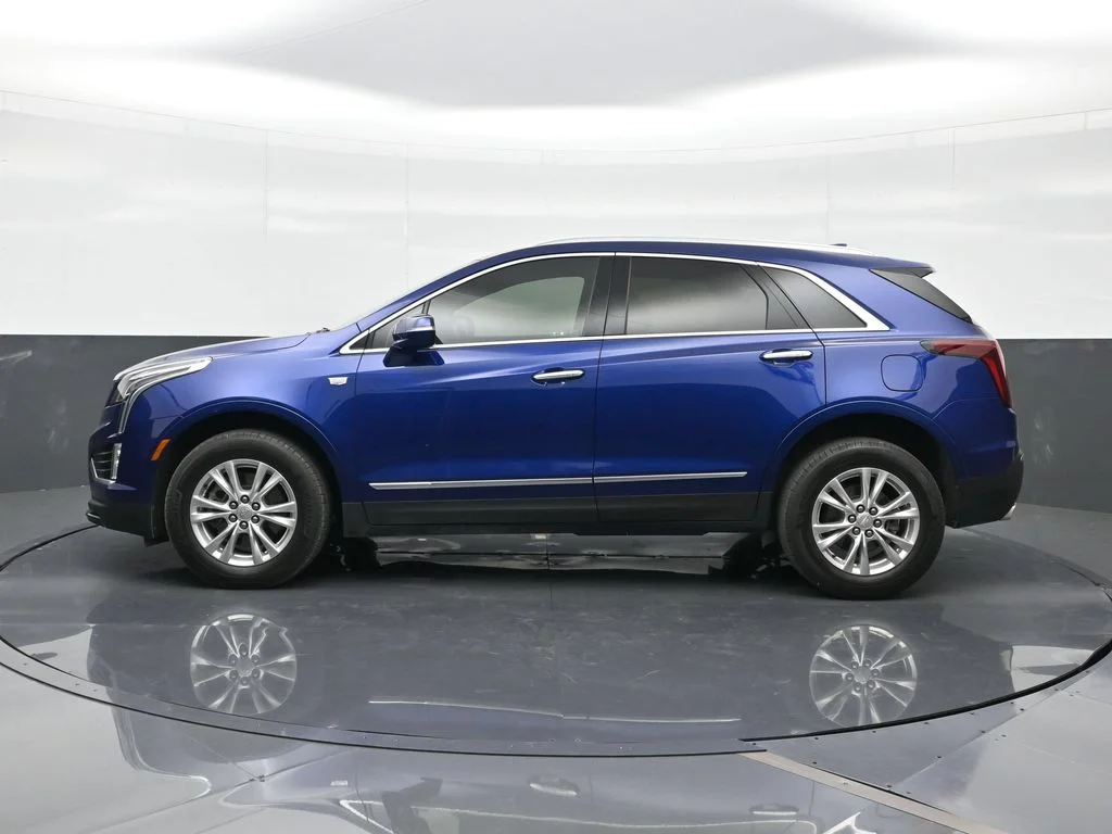 Used 2024 Blue Cadillac Luxury image 3