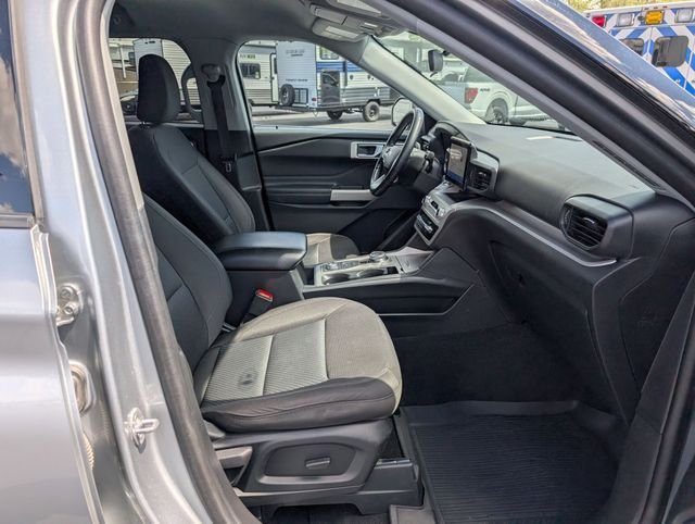 Used 2023 Silver Ford XLT image 20