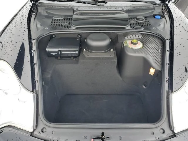 Used 2004 Black Porsche Carrera image 30