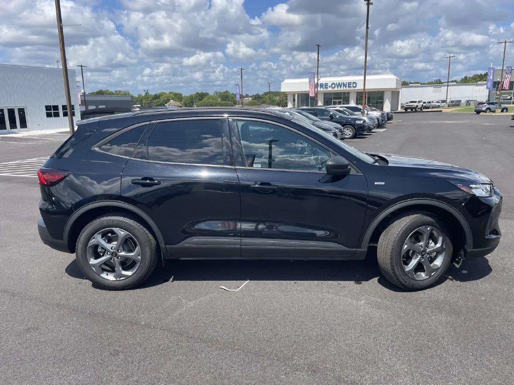 Used 2025 Black Ford ST-Line image 2