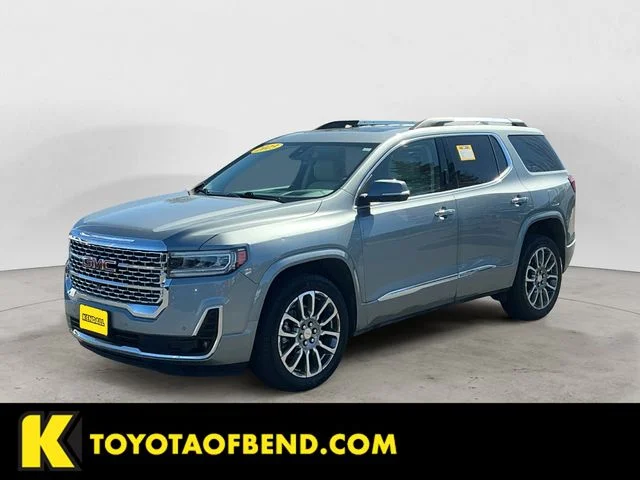 2023 GMC Acadia Denali AWD's photo