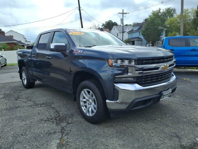 Used 2020 Gray Chevrolet LT image 2