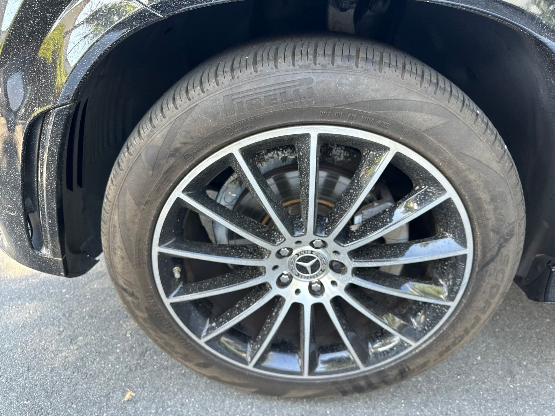 Certified Used 2023 Black Mercedes-Benz GLE 350 image 3